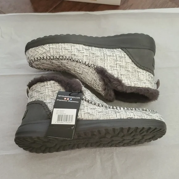 Hey Dude Women's Denny White Boots - Picture 7 of 8